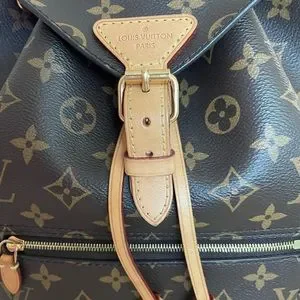 Beautiful elegant LV montsouris backpack. Gently used! Great condition Louis Vuitton | Bags | Beautiful Elegant Lv Montsouris  main image 3